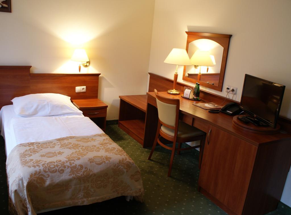 Gosciniec Sucholeski Suchy Las Habitación foto